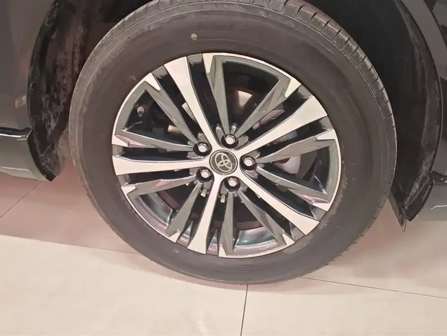Toyota Venza 2024 из CN, фото 6