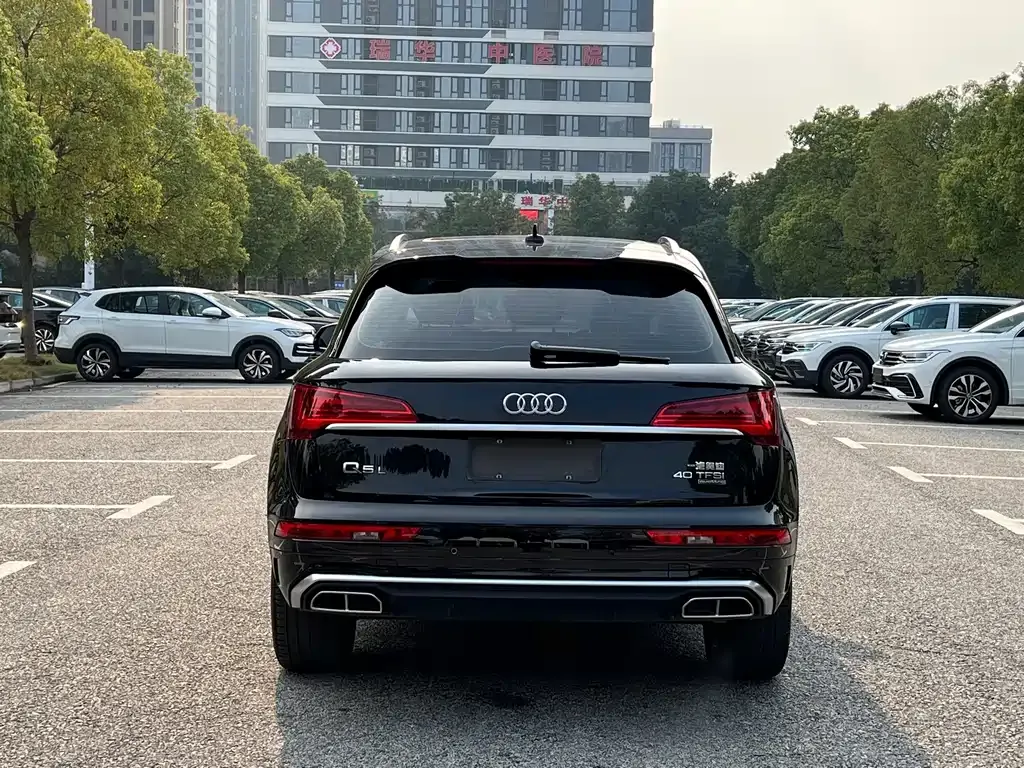 Audi Q5L 2021 из CN, фото 8