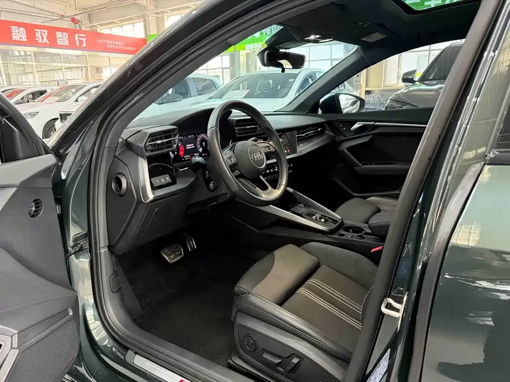 Audi A3 2022 из CN, фото 5