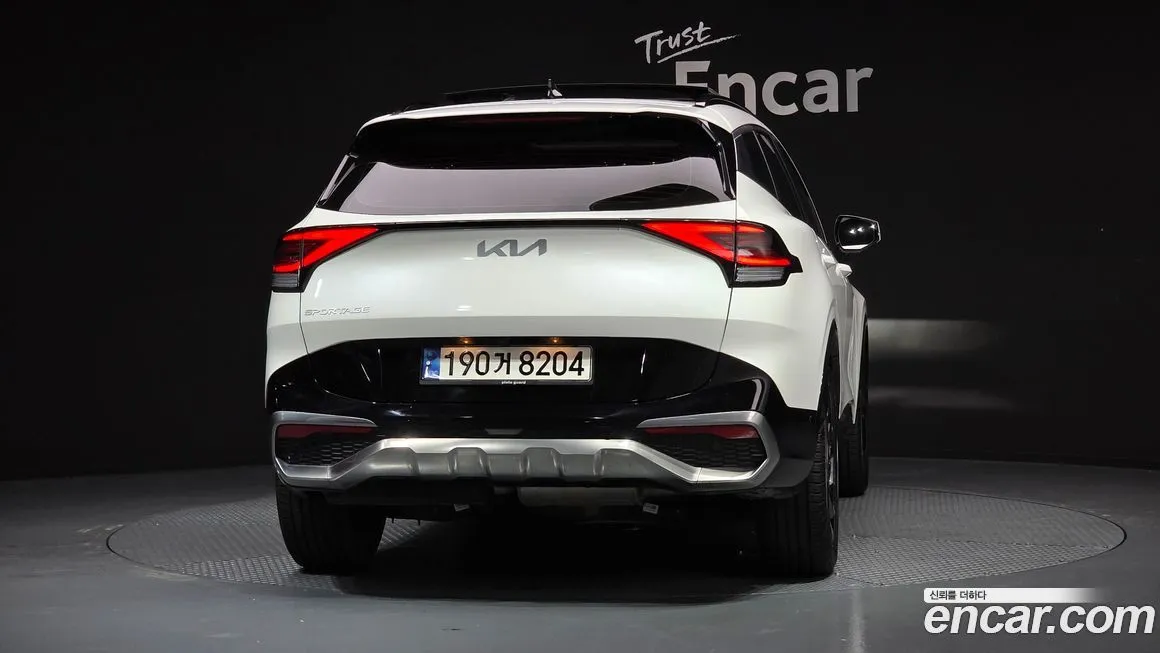 Kia Sportage — фото 8