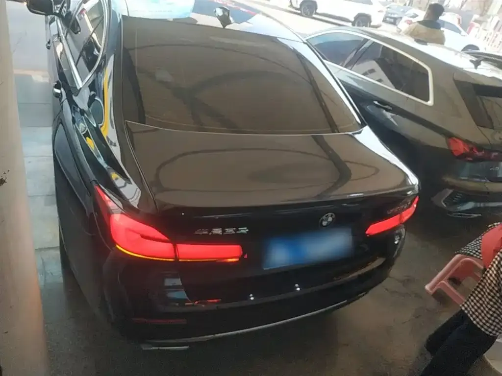 BMW 5 Series 2021 из CN, фото 2