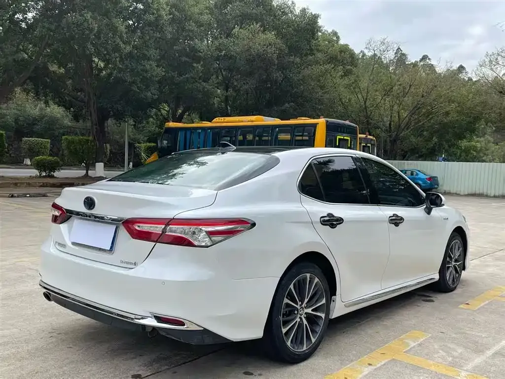 Toyota Camry 2023 из CN, фото 7