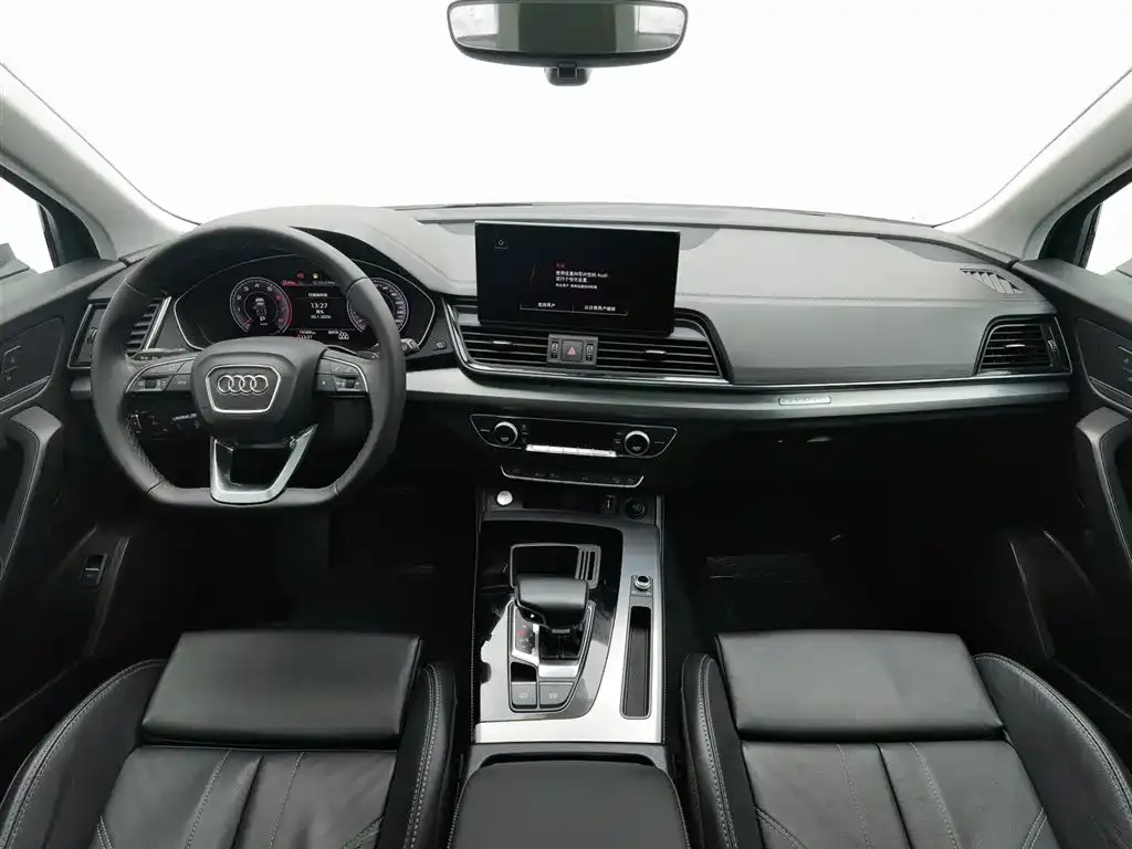 Audi Q5L 2022 из CN, фото 8
