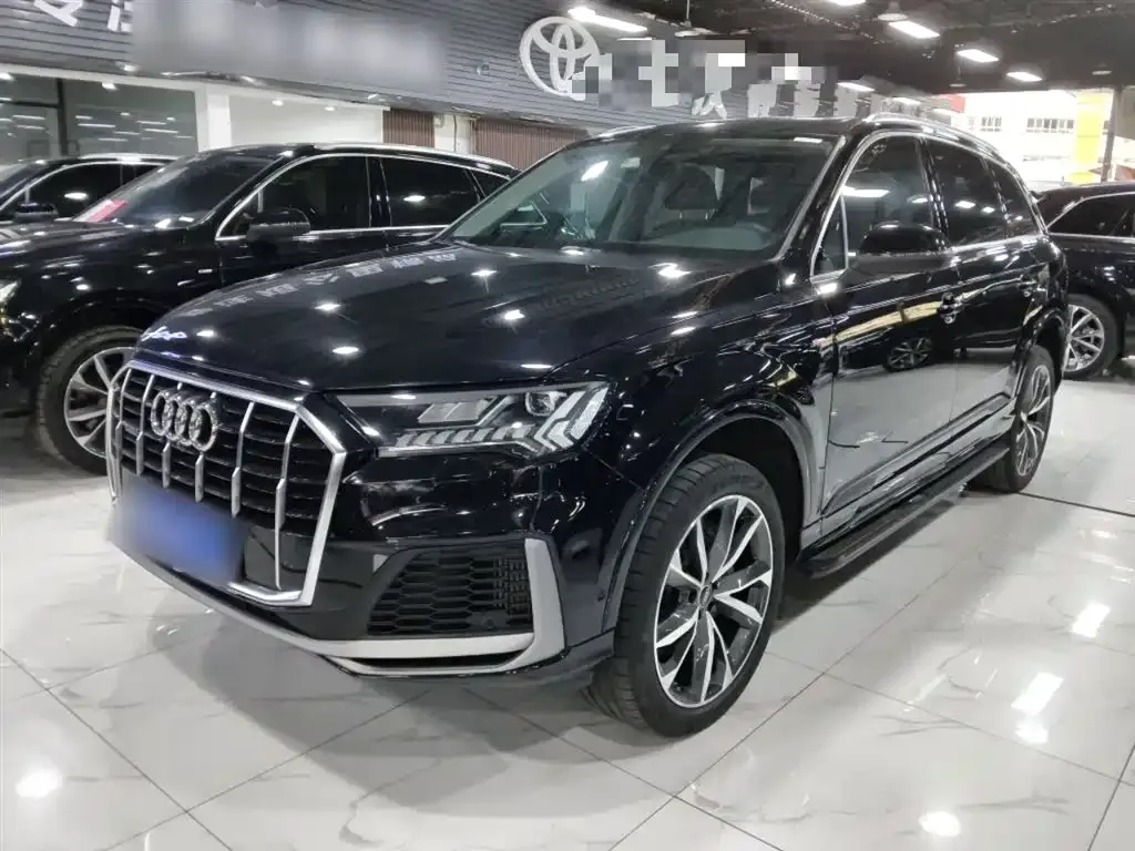 Audi Q7 — фото 3