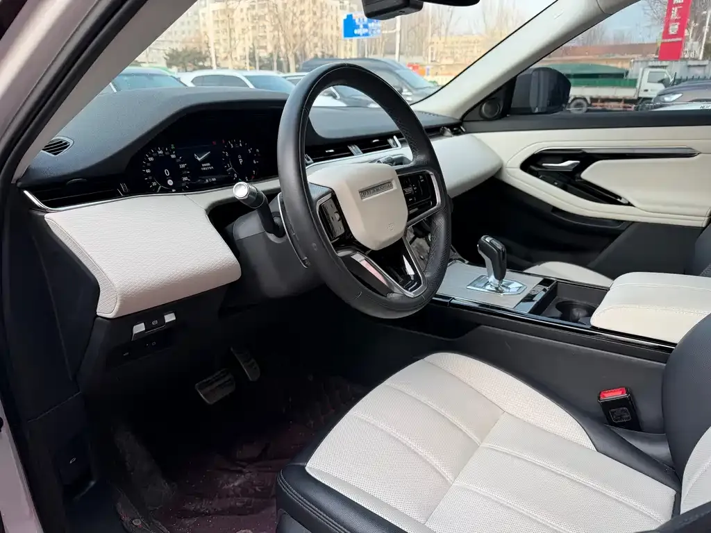 Land Rover Evoque — фото 7