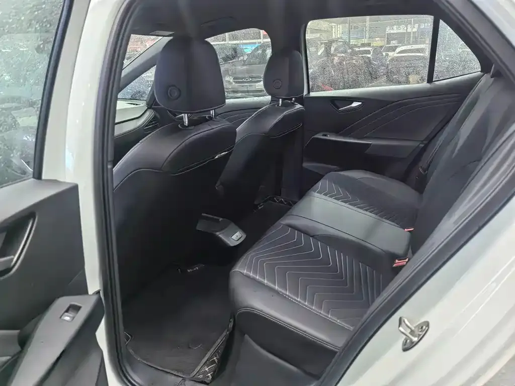 Volkswagen ID.3 2024 из CN, фото 3