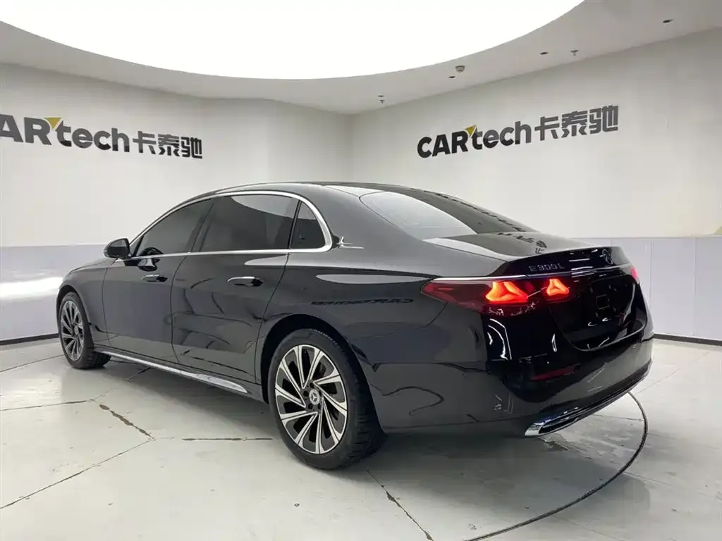 Mercedes-Benz E-Class 2024 из CN, фото 6