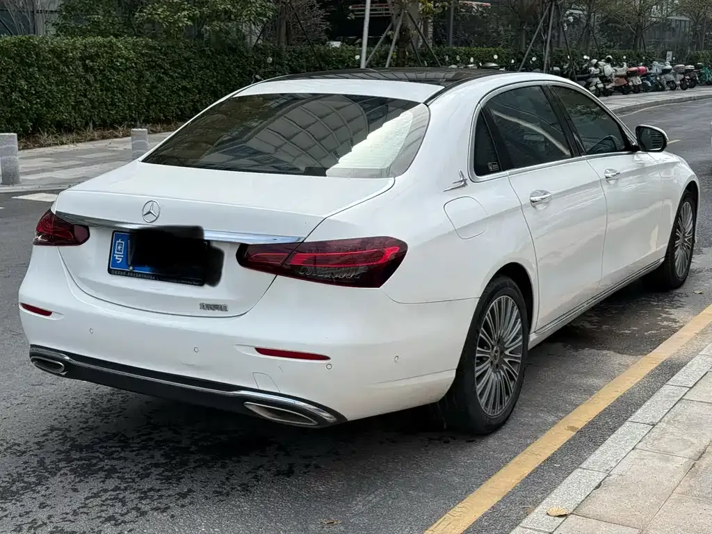 Mercedes-Benz E-Class 2021 из CN, фото 8