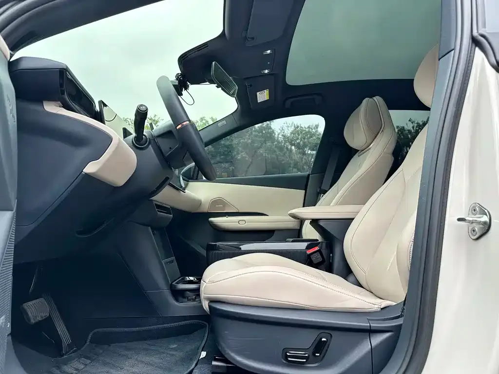 Lynk & Co Z20 2025 из CN, фото 7
