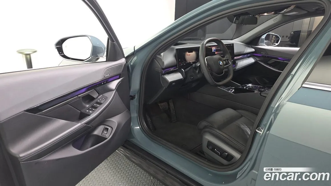 BMW 5-Series 2024 из KR, фото 6