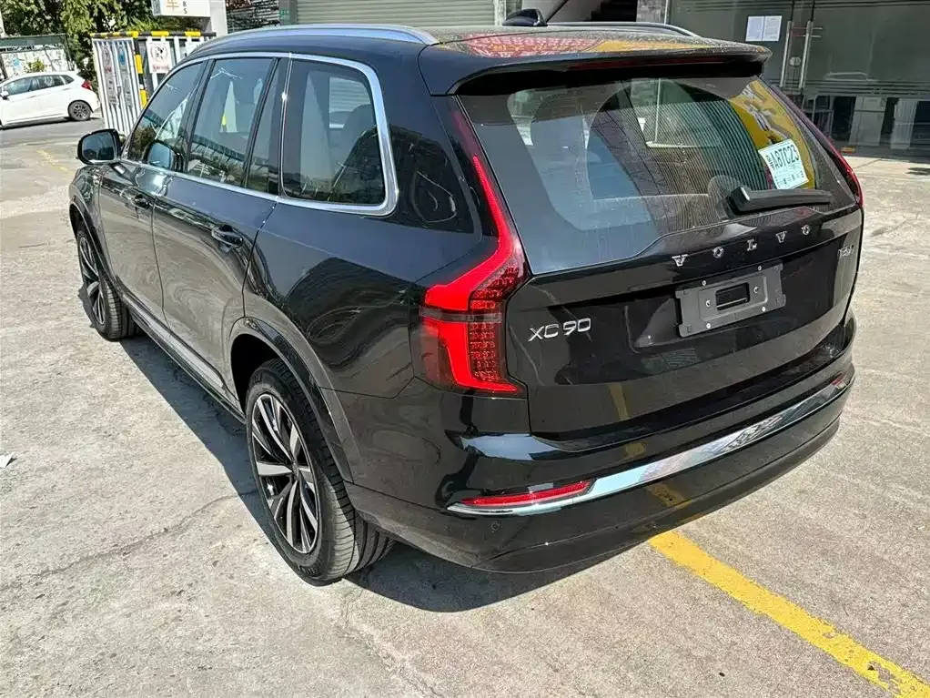 Volvo XC90 2026 из CN, фото 4