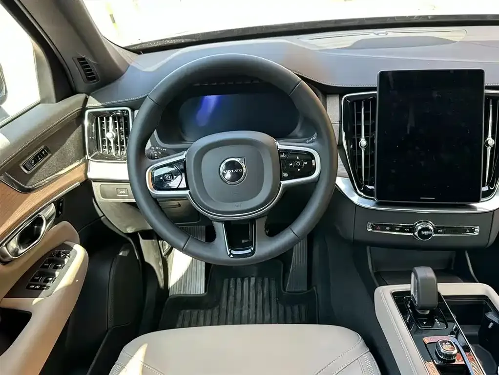 Volvo XC90 2026 из CN, фото 5