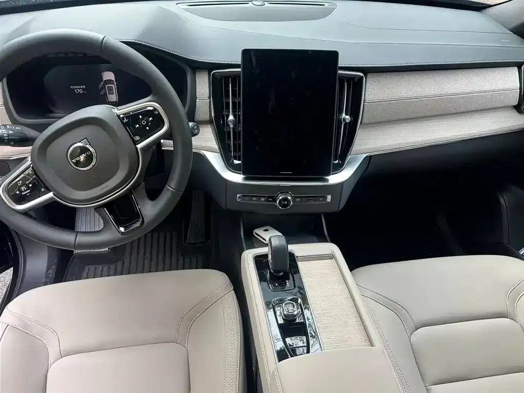 Volvo XC90 2026 из CN, фото 7
