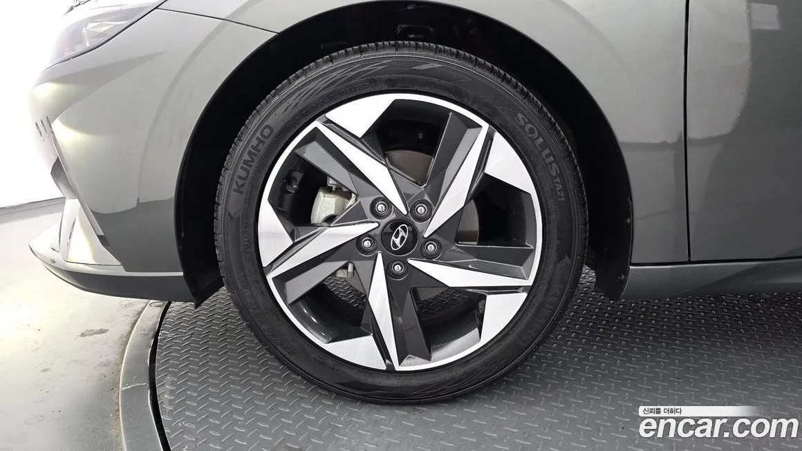 Hyundai AVANTE 2023 из KR, фото 6