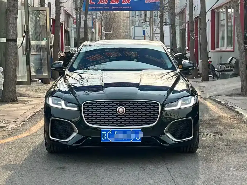 Jaguar XFL — фото 10