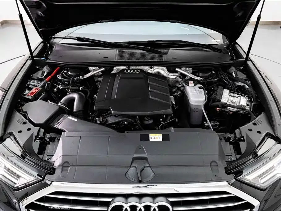 Audi A6L 2022 из CN, фото 10