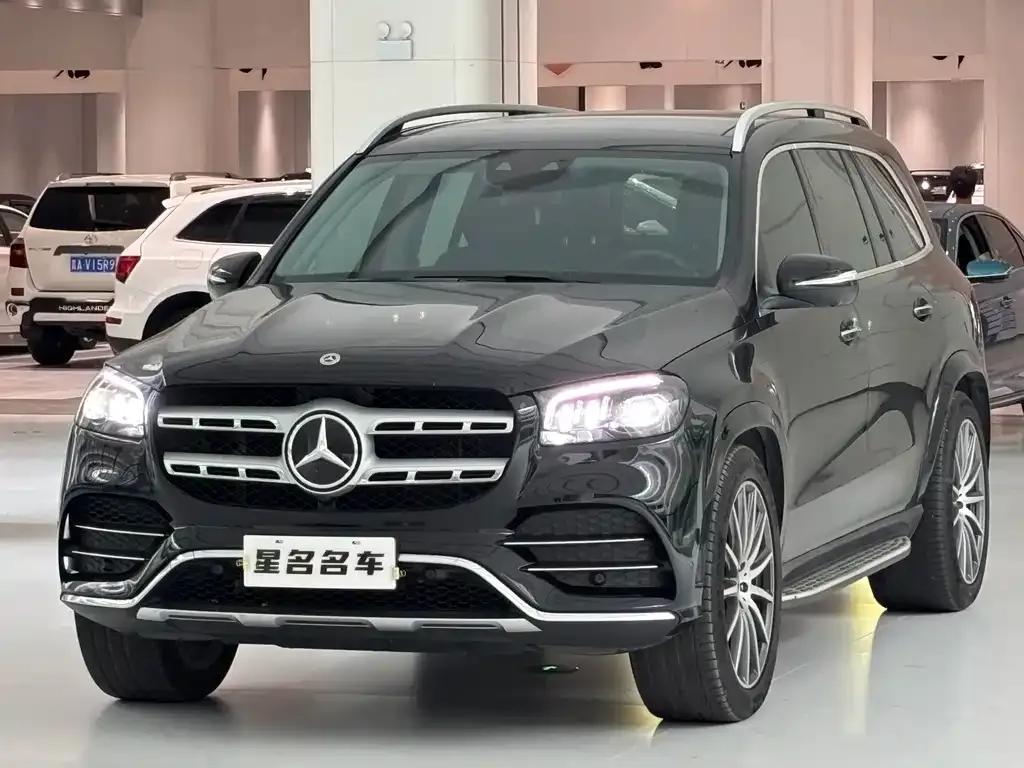 Mercedes-Benz GLS — фото 1