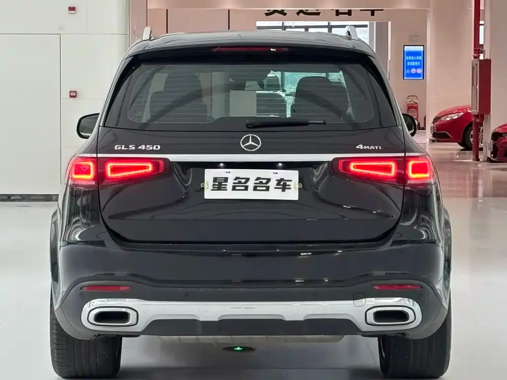 Mercedes-Benz GLS — фото 6