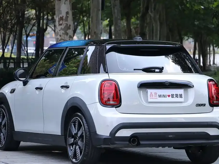 MINI Cooper (3-door) 2022 из CN, фото 6