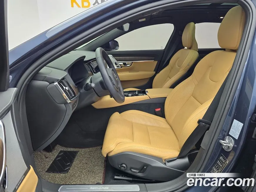 Volvo S90 2023 из KR, фото 8