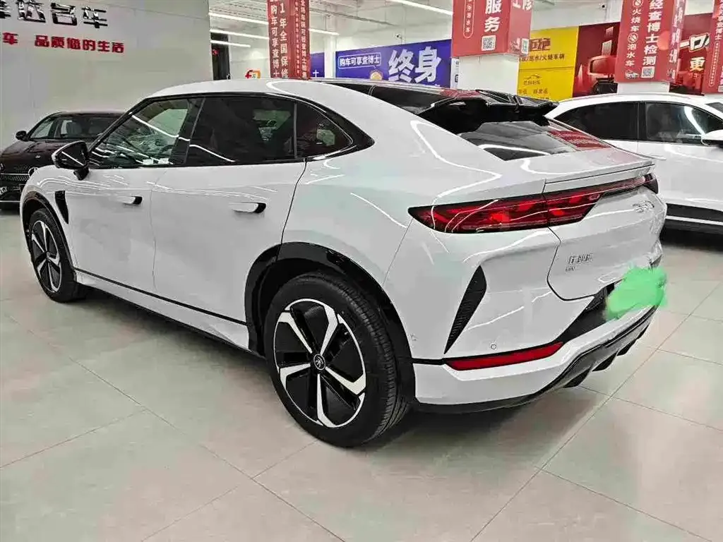 BYD L EV 2025 из CN, фото 7