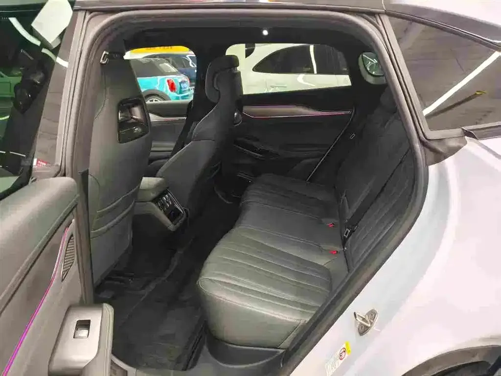 BYD L EV 2025 из CN, фото 9