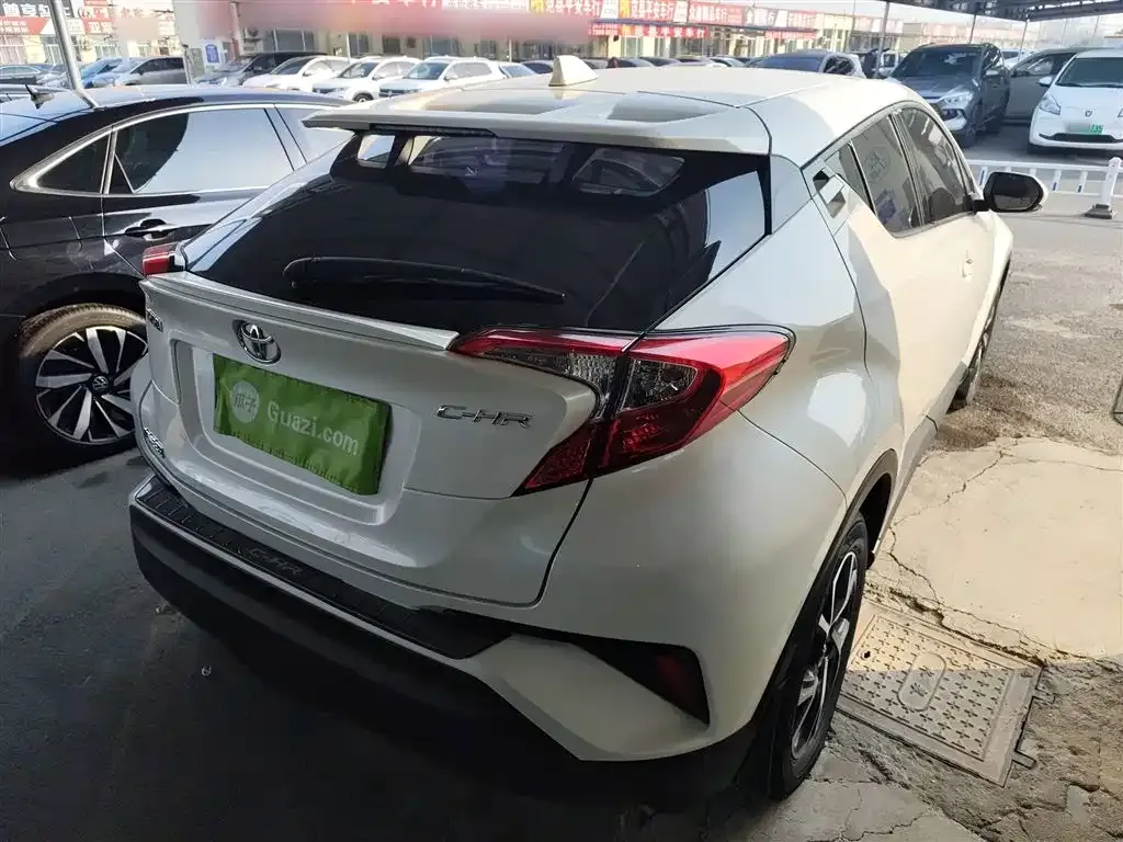 Toyota C-HR 2021 из CN, фото 7