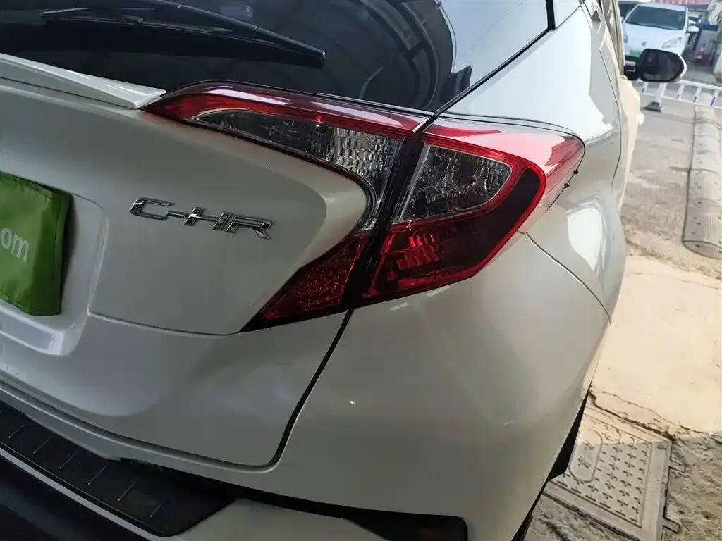 Toyota C-HR 2021 из CN, фото 5