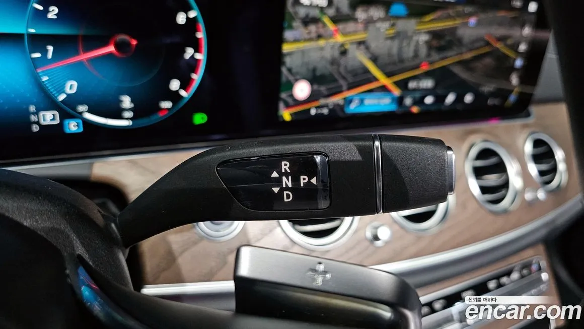 Mercedes-Benz E-Class 2023 из KR, фото 5