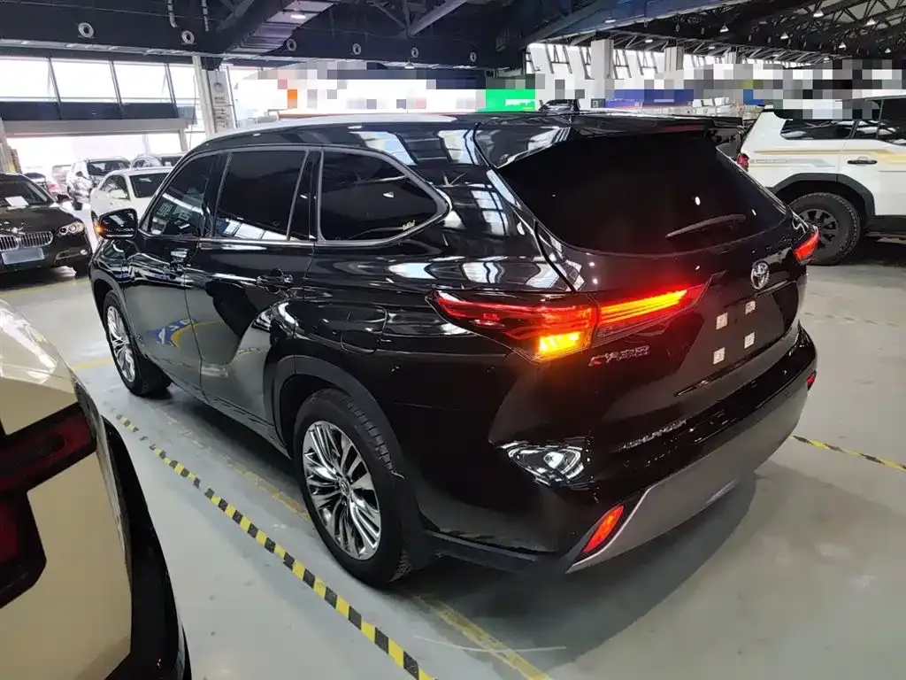 Toyota Highlander 2025 из CN, фото 5