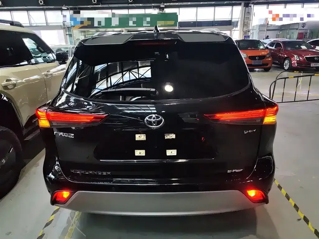 Toyota Highlander 2025 из CN, фото 10