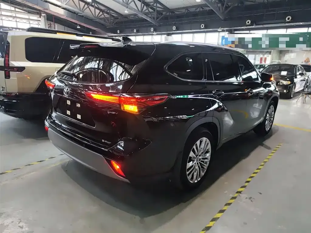 Toyota Highlander 2025 из CN, фото 2