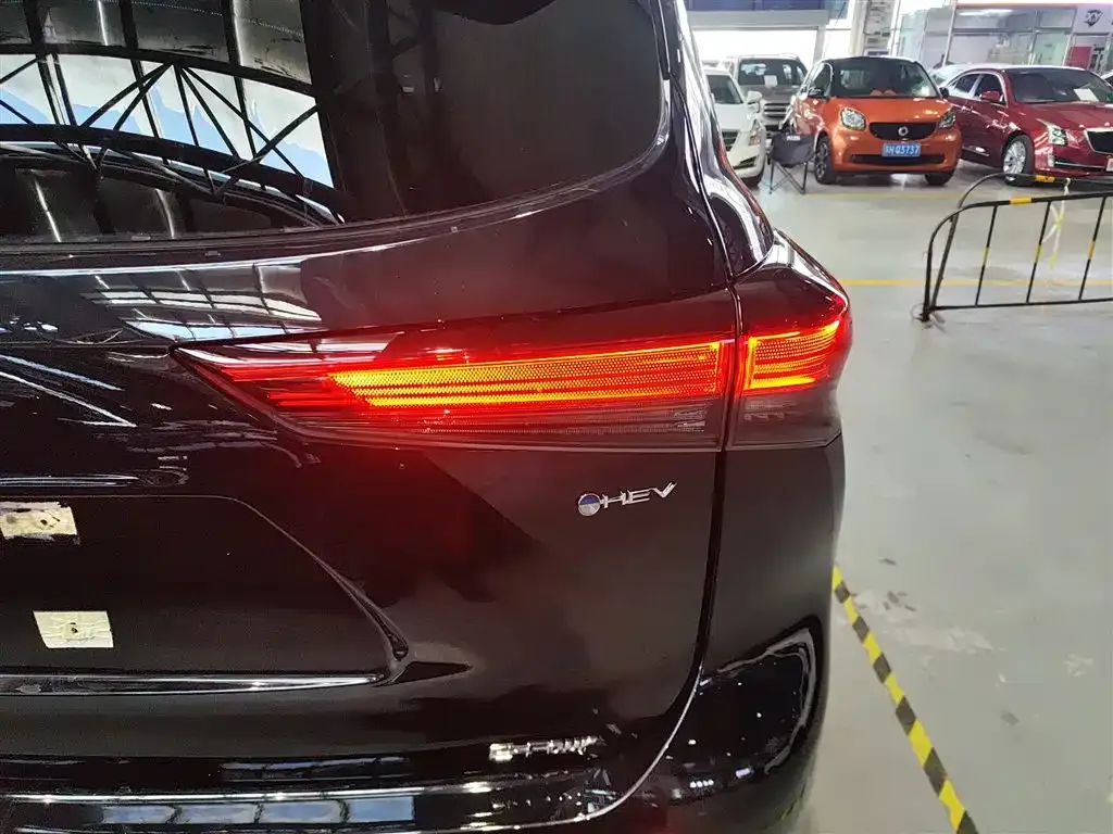 Toyota Highlander 2025 из CN, фото 8