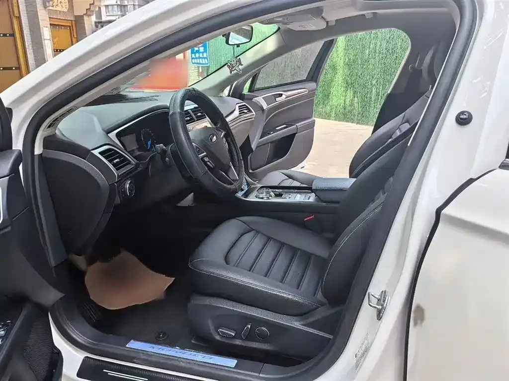 Ford Mondeo 2021 из CN, фото 10