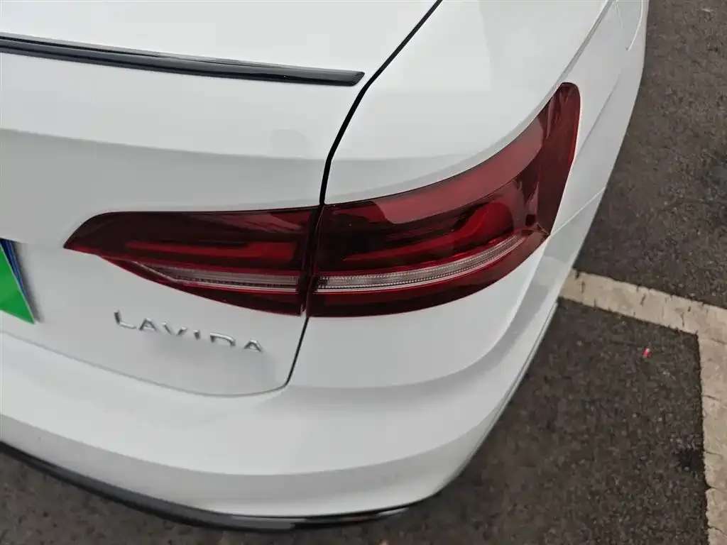 Volkswagen Lavida 2022 из CN, фото 2