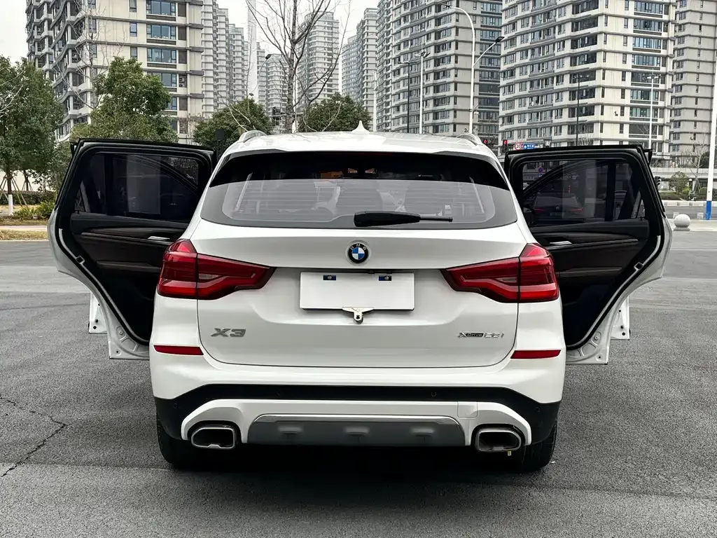 BMW X3 2021 из CN, фото 10