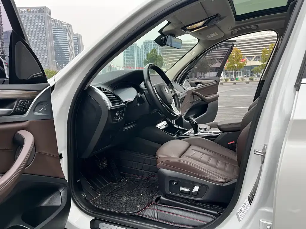 BMW X3 2021 из CN, фото 3