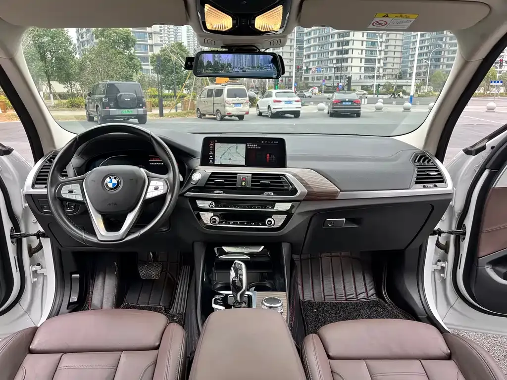 BMW X3 2021 из CN, фото 2