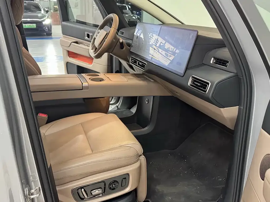 Li Auto MEGA 2025 из CN, фото 8