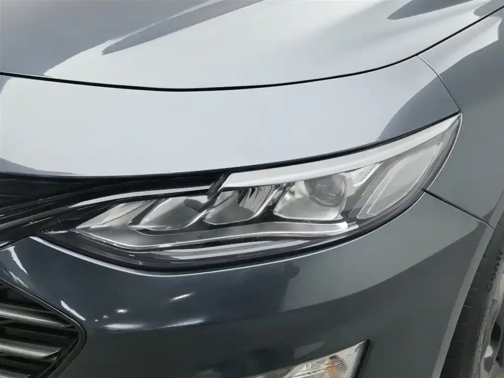 Chevrolet Malibu XL — фото 6