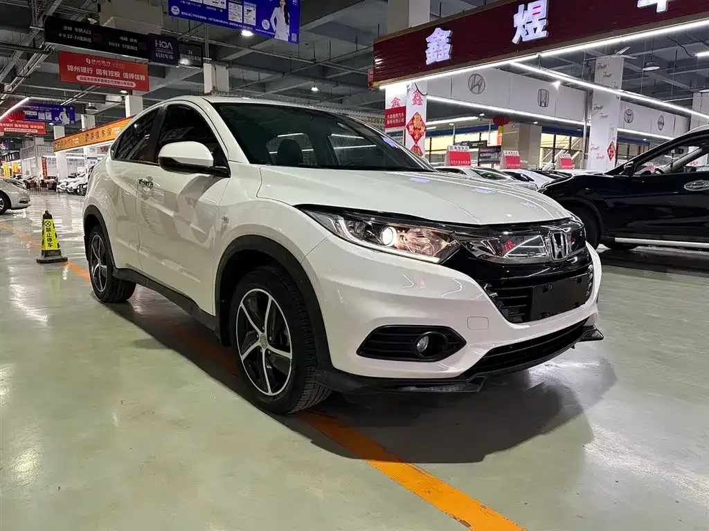 Honda Vezel — фото 6