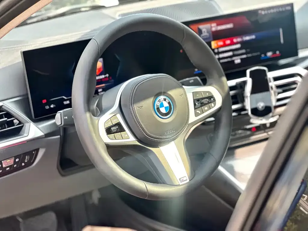 BMW i3 2023 из CN, фото 2