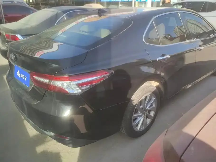 Toyota Camry 2022 из CN, фото 4