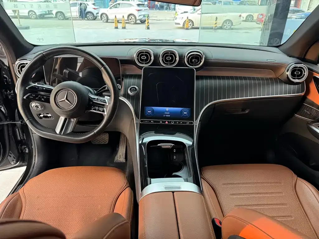 Mercedes-Benz GLC 2024 из CN, фото 10