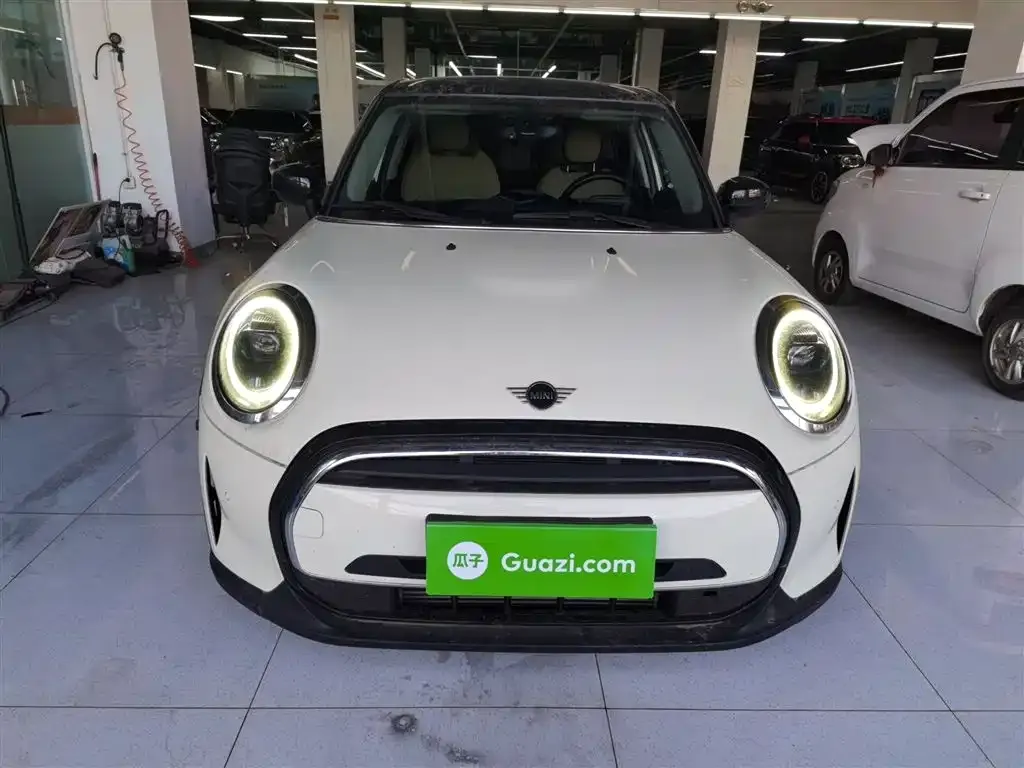 MINI Cooper (3-door) 2021 из CN, фото 2