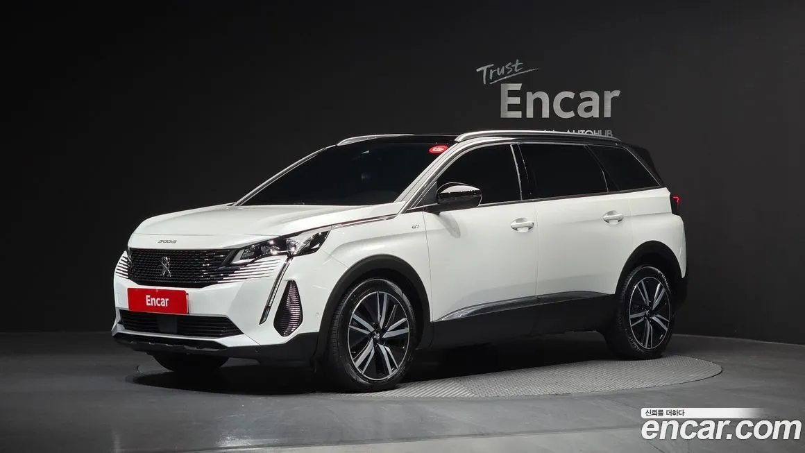 Peugeot 5008 2024 из KR, фото 1
