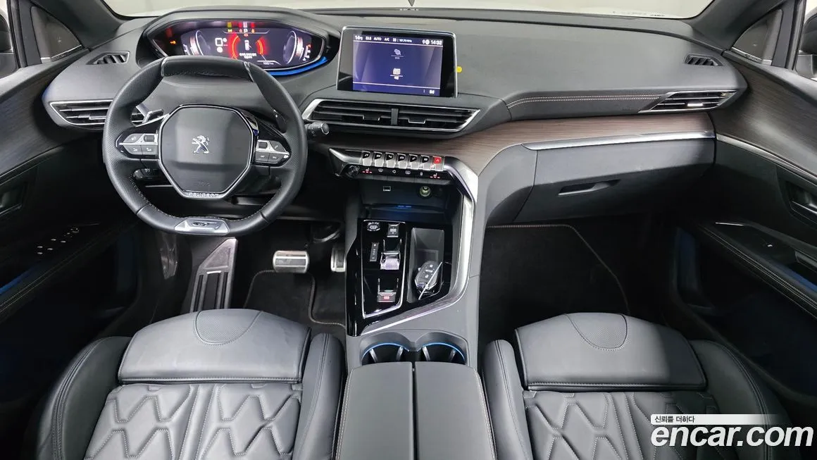 Peugeot 5008 2024 из KR, фото 3