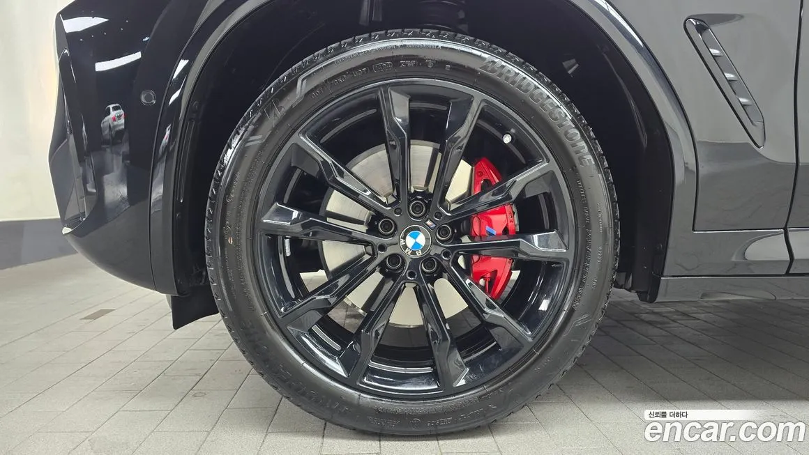 BMW X4 2025 из KR, фото 7