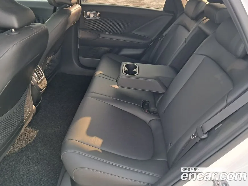 Hyundai Ioniq6 2023 из KR, фото 8