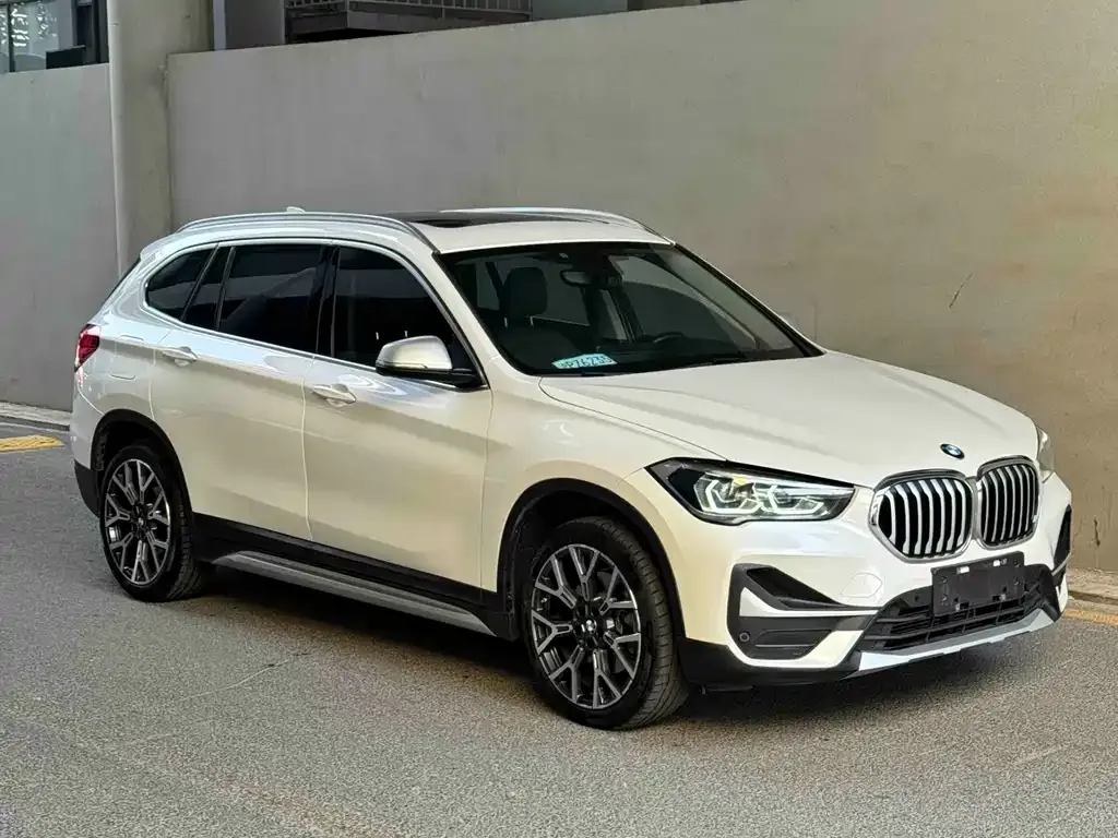 BMW X1 2021 из CN, фото 2